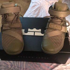 Lebron James sneakers